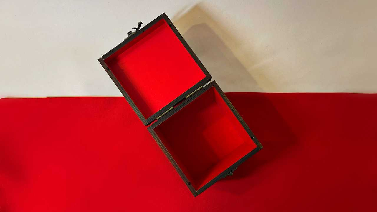 Buy or make a custom size Treasure Box-Black-red made by laser cut machine | Box4U